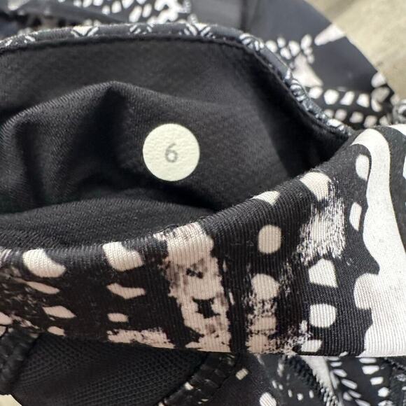 Lululemon Inspire Tight II Mesh Leggings Static Mist Women's Black White Size 6 - Picture 5 of 5